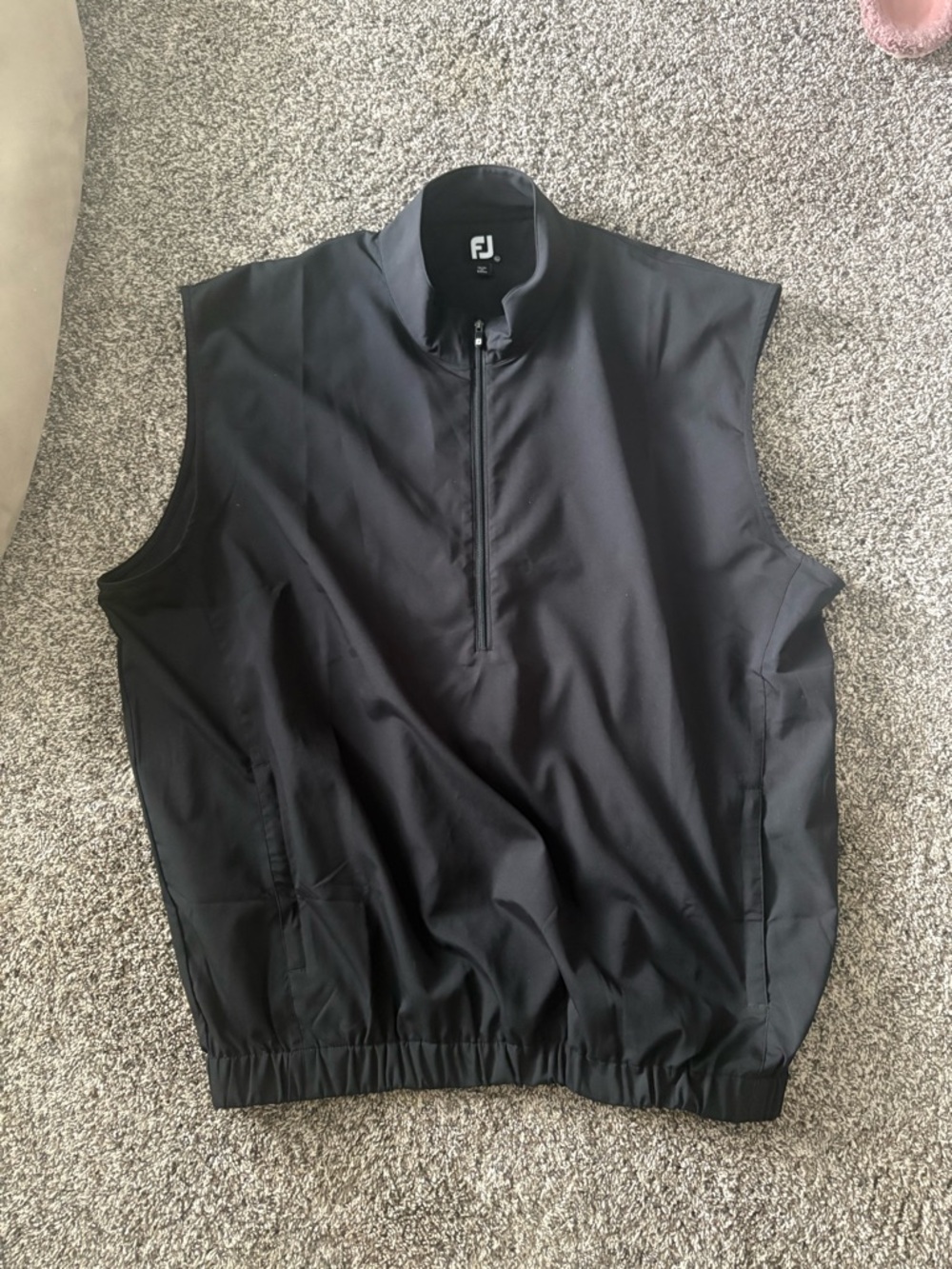 FootJoy Black Sleeveless Golf Vest with Half-Zip